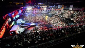 传奇选手Uzi入选2025英雄联盟名人堂，仪式将于全球总决赛期间举行。